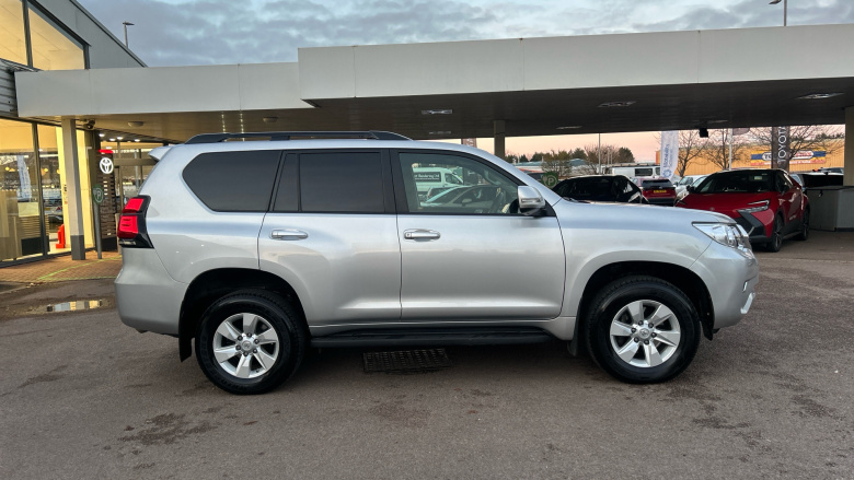 Toyota Land Cruiser Lwb Diesel 2.8D 204 Active Commercial Auto